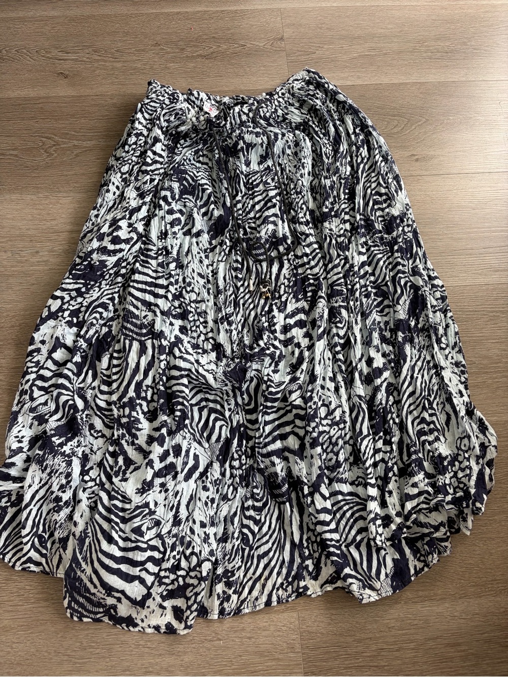 Vintage flowy cotton maxi drawstring skirt